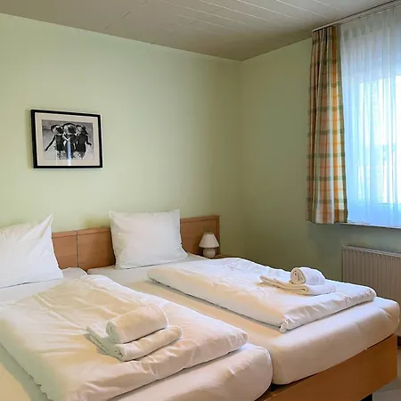 Waldhaus, Berliner Ring